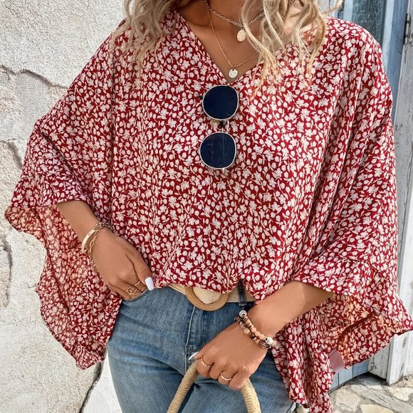 NEW Red Floral Batwing Sleeve Blouse Size Medium - Picture 5 of 5